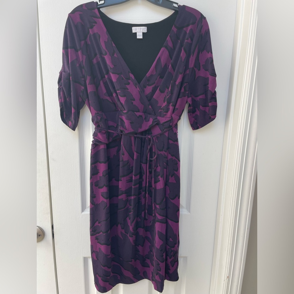 Long sleeved maternity dress